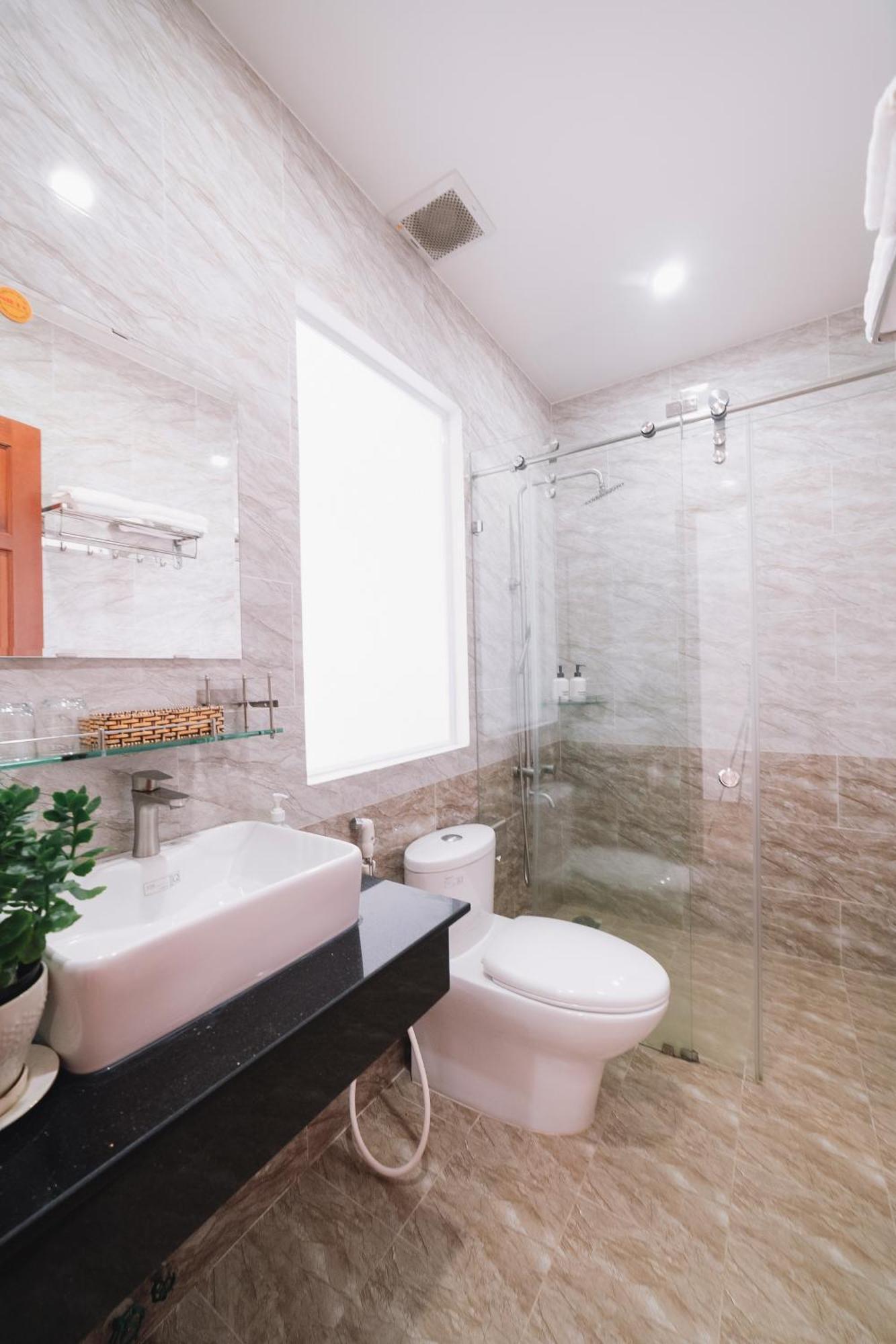 Anh Duc Hotel Da Lat City Eksteriør billede