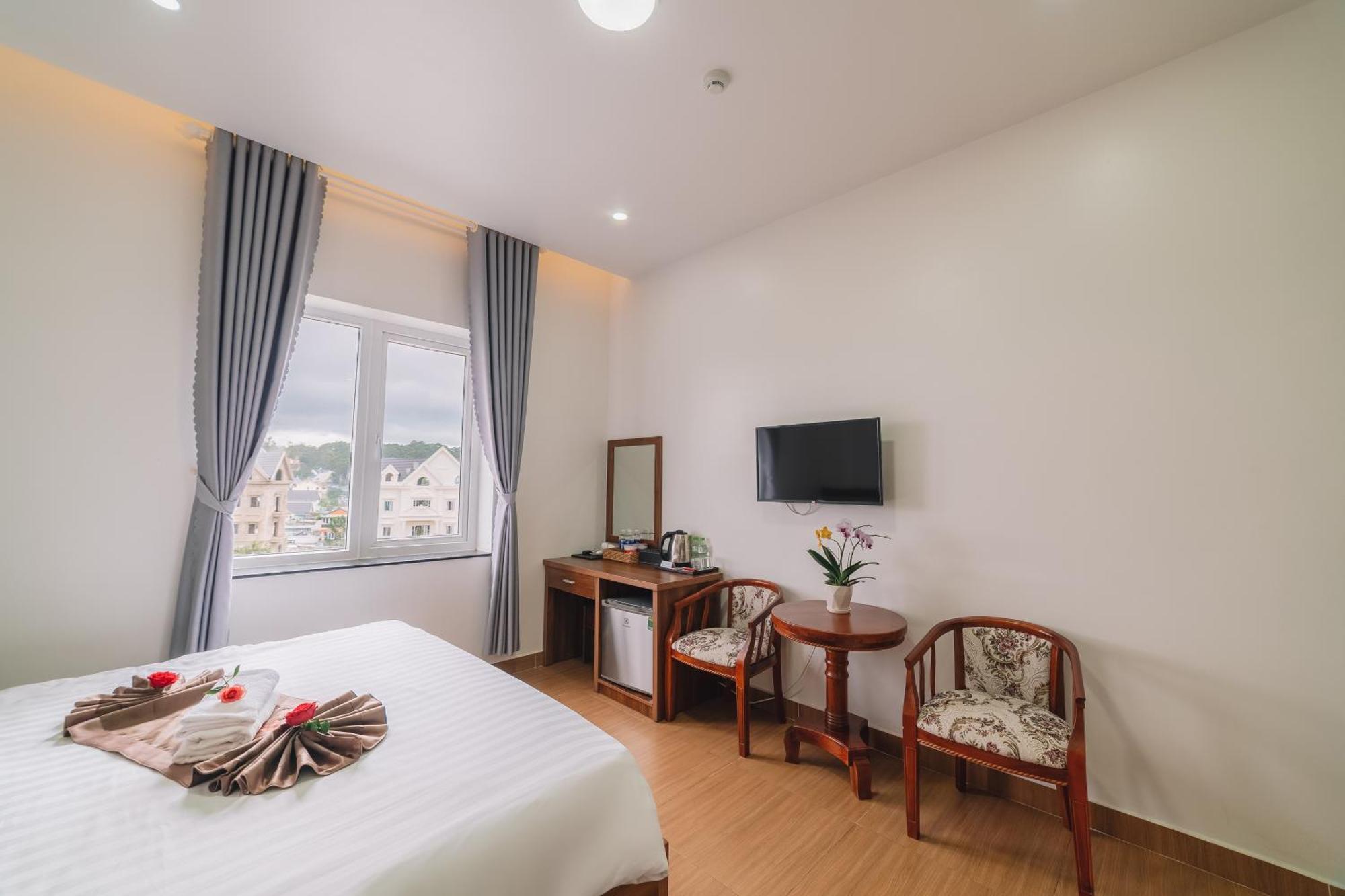 Anh Duc Hotel Da Lat City Eksteriør billede